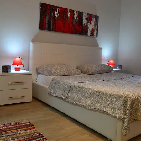 Apartment Aba *